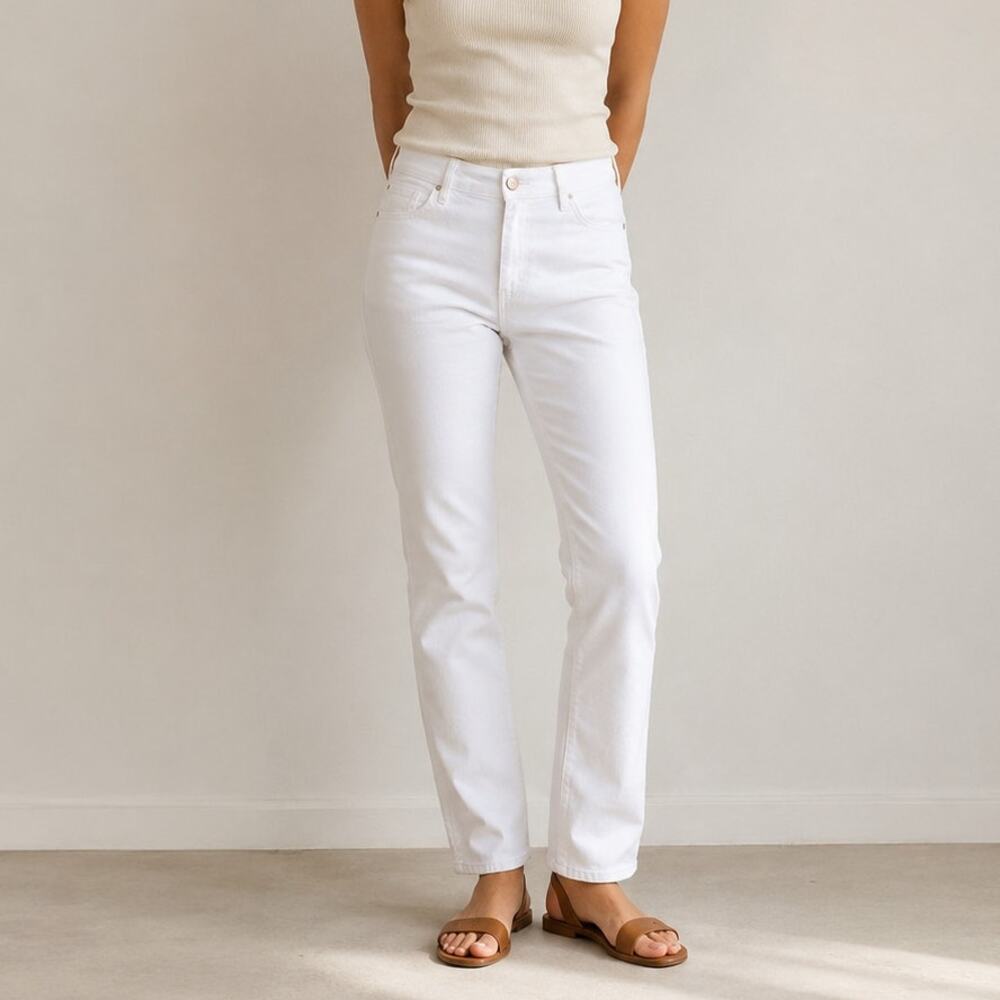 Blugirl Blumarine Jeans Womens 8 White Denim Mid-rise Slim Straight Leg NWT